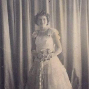 Meet your Posher, Catherine